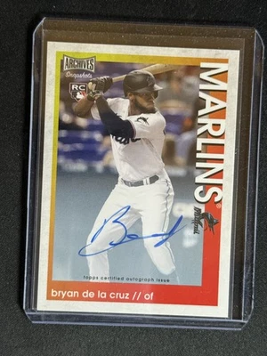 2022 Topps Archives Snapshots #48 Bryan De La Cruz Base Set Autographs - Image 1 of 2