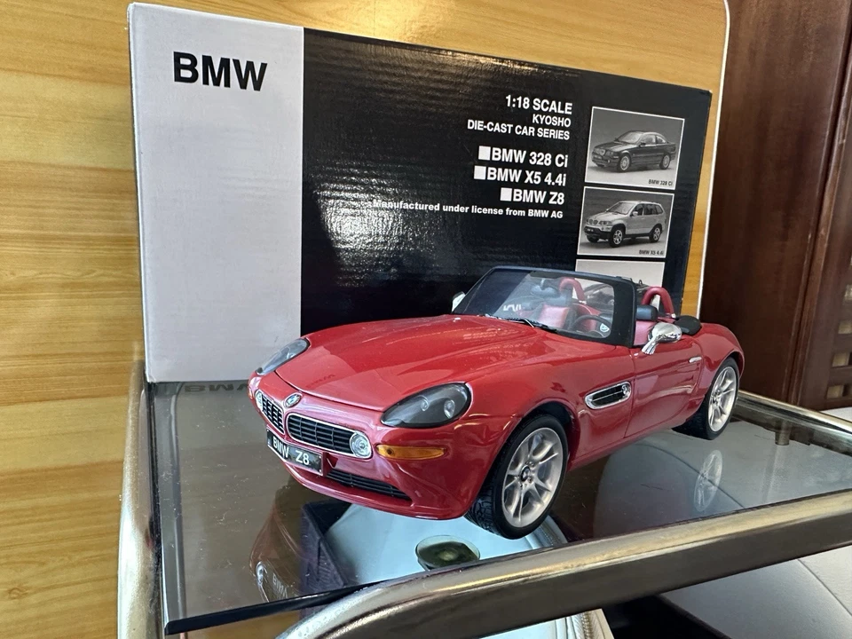 Bmw Z8 1:18 Kyosho  - Immagine 1 di 1