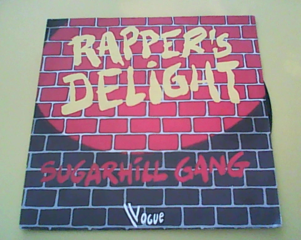 45 TOURS SP SUGARHILL GANG RAPPER S DELIGHT VOGUE 101 260  DE 1979 - Photo 1/1