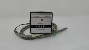 Simpson Model 109 Betriebsstundenzähler Panel Meter 10,90 VDC 3-5,5mA - mit Vorfach - Bild 1 von 3