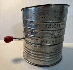 VTG Bromwell’s 5 Cup Flour Sifter Metal Mesh Crank USA Kitchen Farmhouse - Picture 1 of 7