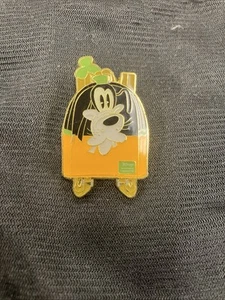Loungefly Disney Mickey & Friends Backpack Blind Box Enamel Pin Goofy - Picture 1 of 3