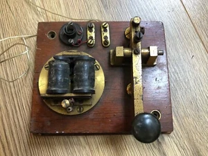 Vintage Antique Telegraph (Morse) Key With Buzzer - Picture 1 of 7