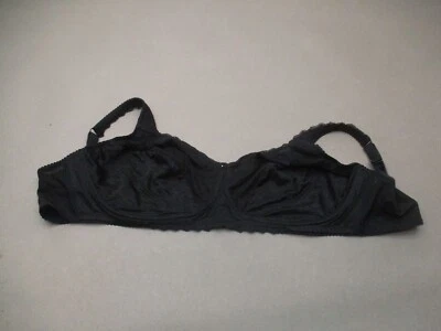 Sutiã feminino 50D Comfort Choice preto sem forro sem fio alça larga fechamento traseiro Demi 5G - Imagem 1 de 4