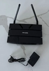 Router inalámbrico N TP-Link N600 300 Mbps 4 puertos 10/100 (TL-WDR3500) - Imagen 1 de 2