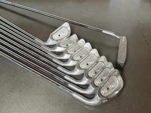 Planchas PING Zing 3-SW, Putter, Punto Negro Grafito Derecha - ¡MAL AGARRE! - Imagen 1 de 9