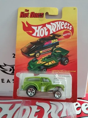 Hot Wheels 2011 The Hot Ones Morris Wagon verde oliva - ruedas de 5 radios Foto 1 de 4