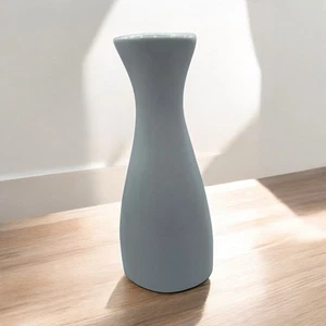 Pier 1 Imports White Porcelain Bud Vase Flower Case 7” High - Picture 1 of 8