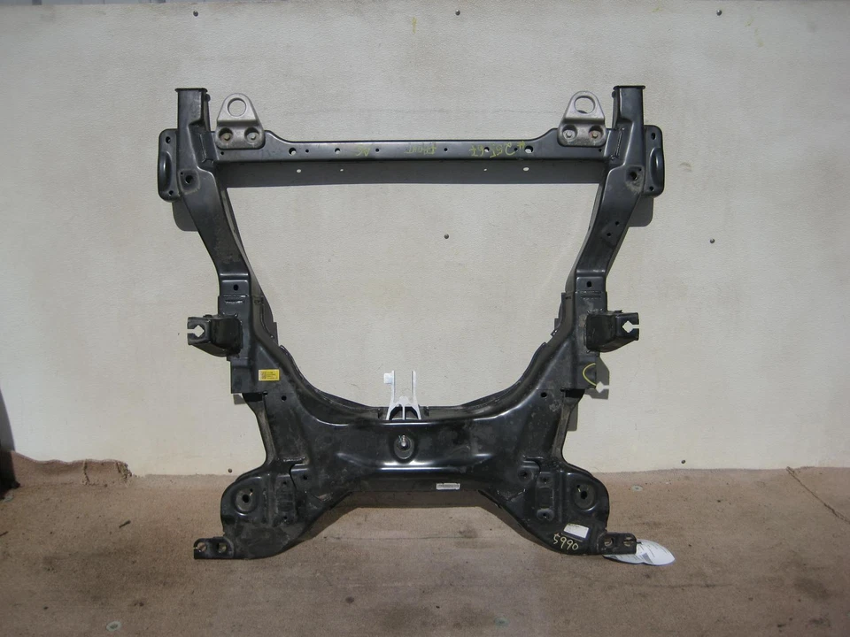 2024 Buick Envista Front Crossmember OEM Foto 1 de 4