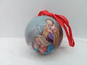 NATIVITY SCENE HOLY FAMILY VINTAGE CHRISTMAS ORNAMENT BALL PAPERMACHE CHRISTIAN - Picture 1 of 11