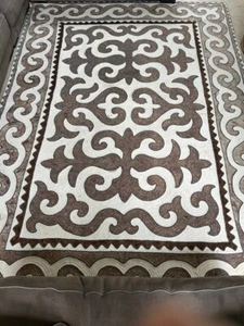 Kyrgyz Handmade Wool Felt Area Rug Unique Kyrgyzstan Tribal Design, Large - Picture 1 of 9
