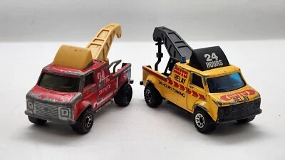 1985 Matchbox Breakdown Van Yellow work Working Hook & Red Missing Hook Lot of 2 - Image 1 of 4
