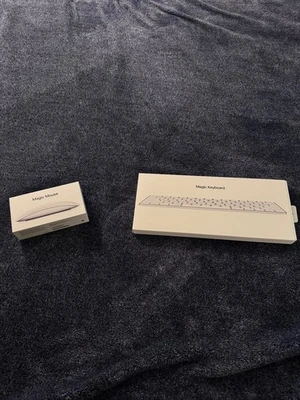 Apple Magic Keyboard (A2450) + Magic Mouse (A3204) ¡Juego! Foto 1 de 4