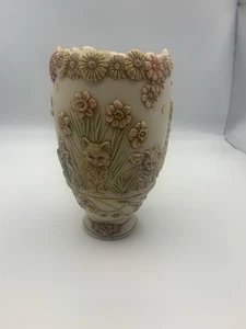 Jarrón Harmony Ball Jardinia Spring Awakening Kittens. Resina 5,5” de alto. - Imagen 1 de 5