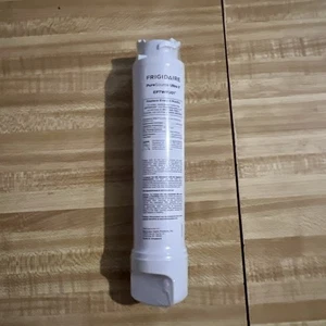 Frigidaire EPTWFU01 Pure Source Ultra II Refrigerator Water Filter 1 Pcs - Picture 1 of 4