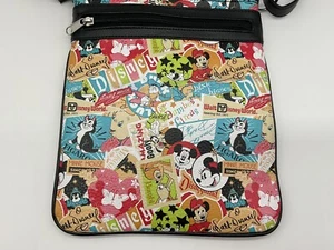 Cartera Bandolera Original Auténtica Parques Disney Nueva Sin Etiquetas - Imagen 1 de 7
