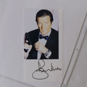 Roger Moore Autographed Photo *James Bond 007* 4-1/4" x 8" - Bild 1 von 2