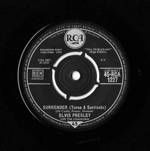 Elvis Presley " Surrender " 1961 U.K ( Torna ) RCA 7" 45 Single - Picture 1 of 2