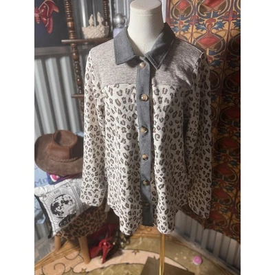 Camisa con botones estampado de leopardo pana ribete en contraste para mujer talla S Foto 1 de 3