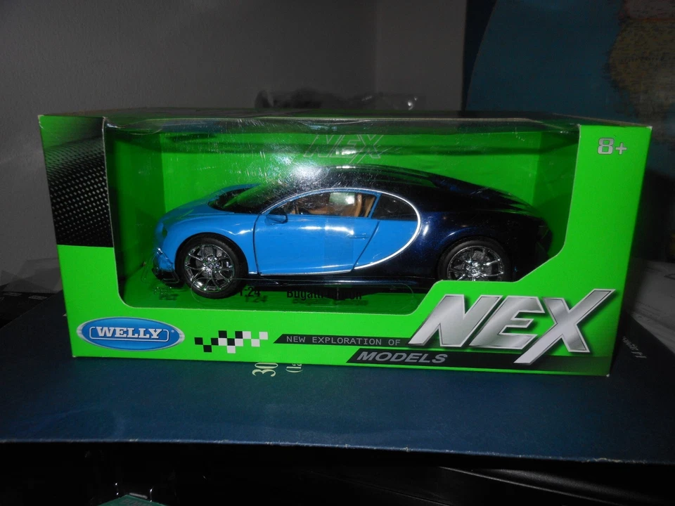 BUGATTI CHIRON AZZURRO BLU METALLIZZATO - WELLY 1/24 DIE CAST METAL - Immagine 1 di 1