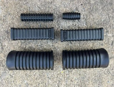 Honda CB250 CB350 CB450 KICK STARTER & GEAR RUBBER & FOOTREST & STEP PILLION Foto 1 de 4