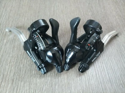 Vintage Shimano Deore LX 3x -8 Speed Rapidfire Combo Shifters: ST-566A - Image 1 of 4