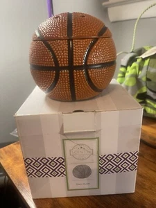 NEW In Box Scentsy Slam Dunk Basketball Full Size Wax Warmer..Retired & RARE - Picture 1 of 3