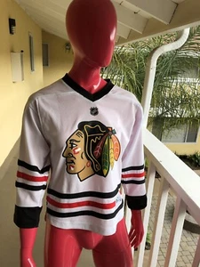 Bodacious Reebok Chicago Blackhawks Kane Trikot Jugend S/M - Bild 1 von 10
