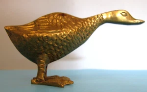 Brass Duck Textured 7" Long 4" Tall - Picture 1 of 6