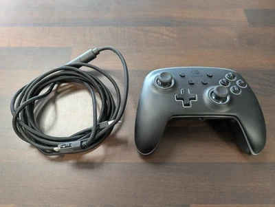 Nintendo Switch Pro Controller - Schwarz (2510466) Original - Bild 1 von 3