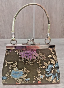 Mini Cartera de Noche Brocado Satinado Verde Oscuro Mango de Metal y Cierre de Cierre 5.5"W - Imagen 1 de 7