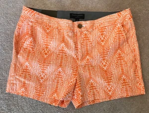Banana Republic Women's Hampton Fit Short Size 8 Orange Print New w/tags - Picture 1 of 9