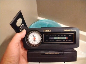 Vintage Timex Indiglo FM/AM Alarm Clock Radio Nite Light TX282B Original TESTED - Picture 1 of 6