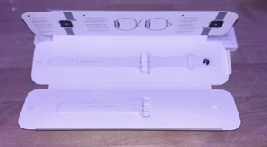 Apple Watch 40mm Sport Band - White (MTP52AM/A) - Photo 1 sur 4