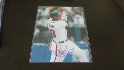 ATLANTA BRAVES YUNEL ESCOBAR   AUTOGRAPHED 8 X 10  PHOTOGRAPH  Foto 1 de 2