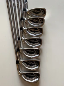 Wilson Staff D7 Irons 5-SW (7 CLUBS) - Picture 1 of 5
