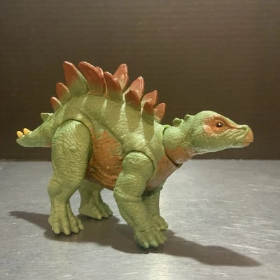 Фигурка Jurassic Park The Lost World Baby Stegosaurus Legacy 2021 Harding отдельная - Изображение 1 из 4