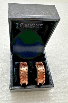 ADORÁVEIS BRINCOS DE COBRE MARTELADO COM MIÇANGAS BARSE - Imagem 1 de 4