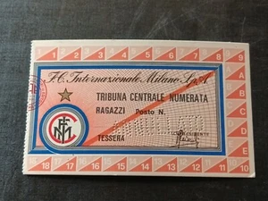 Calcio Biglietto Tessera Abbonamento Stadio F.C. Internazionale Inter 1975 1976 - Foto 1 di 2