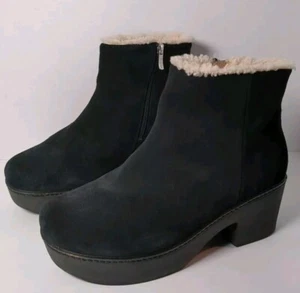 FitFlop Size 10 Pilar Shearling-Lined Black Suede Chunky Ankle Boots Platform - Picture 1 of 22