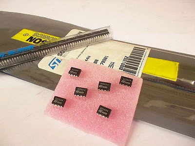 3 pieces UC2844N CURRENT MODE PWM CONTROLLER IC DIP8 UC3844 NEW ~ - Image 1 of 4