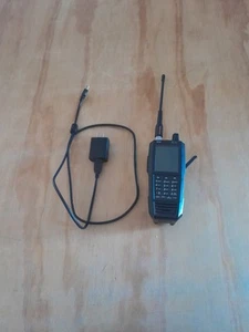 Uniden SDS100 Cyfrowy skaner ręczny APCO Trunking DMR i NXDN Odblokowany - Zdjęcie 1 z 2