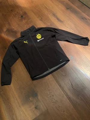 BVB Puma Softshell Regenjacke mit Kapuze BVB + Evonik Logo Gr. M -neu ungetragen - Bild 1 von 3