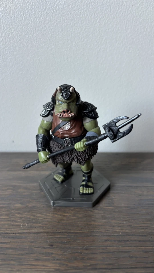 Disney Star Wars Droids & Creatures Gamorrean Guard 4-Inch PVC Figure [Loose] - Image 1 of 2