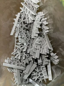 63 K'nex Screamin' Serpent Replacement Parts Only White Connectors - Picture 1 of 2