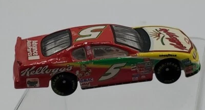 老式 Caliber Terry Labonte Kellogg's #5 1999 蒙特卡罗库存汽车 1: 64  — 第 1/4 张图片