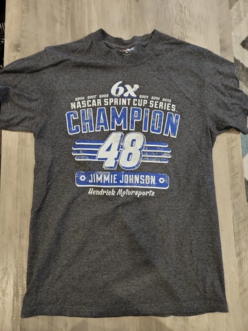 jimmie johnson 6x champion t shirt size m hendrick motorsports 48 Cover