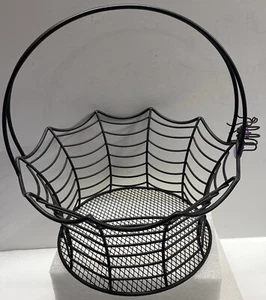 Black Wire Metal Halloween Spider Web Treat Basket Purple Spider 11”x11” - Picture 1 of 5