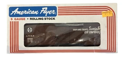 American Flyer 4-9710 Santa Fe Boxcar New S Gauge - Image 1 of 4