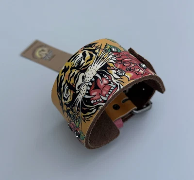Редкий винтажный Y2K ED HARDY с заклепками напечатано кожаный браслет ручной работы Tiger O / S - Изображение 1 из 4